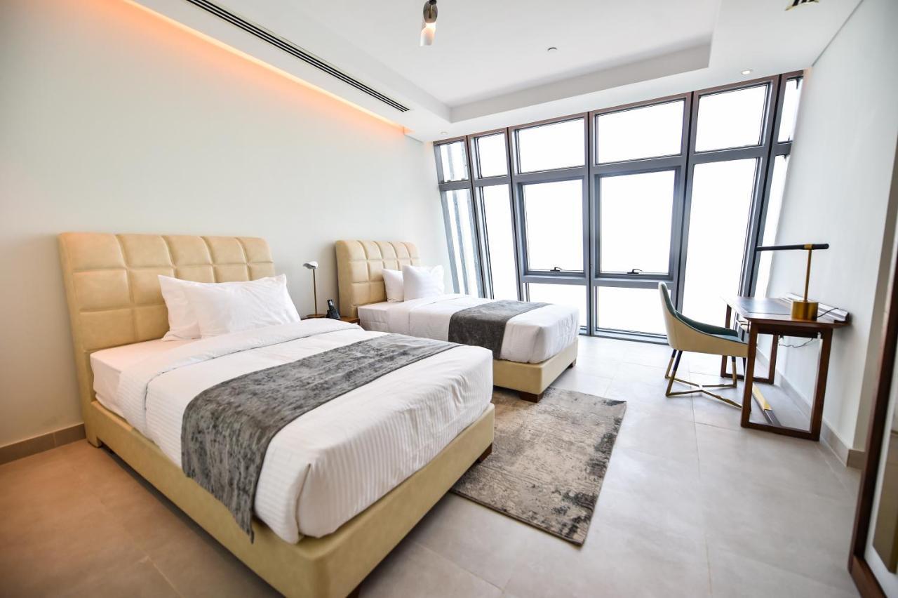 Waterfront Hotel Apartment Lusail Esterno foto Deluxe Room