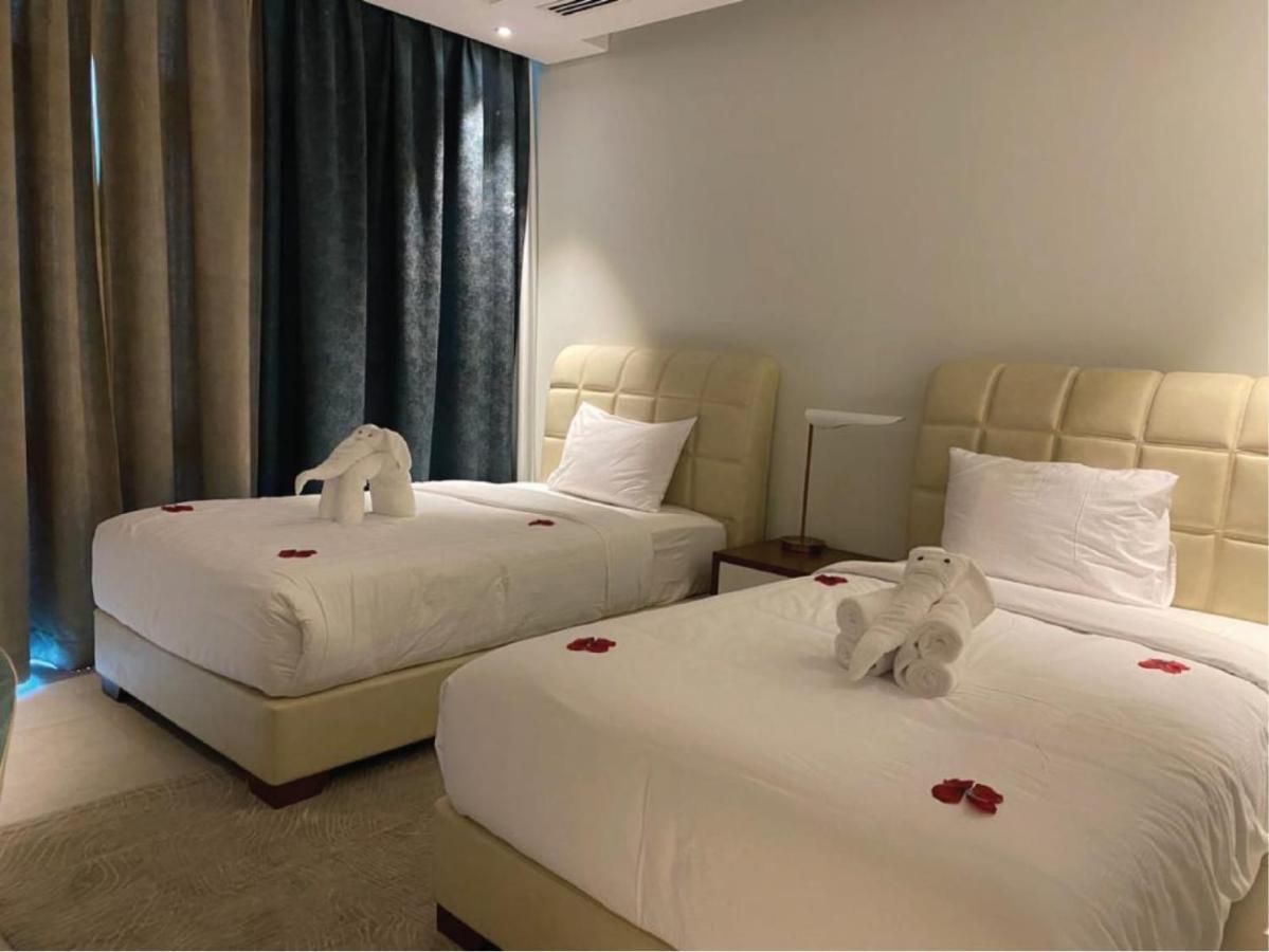Waterfront Hotel Apartment Lusail Esterno foto Deluxe room