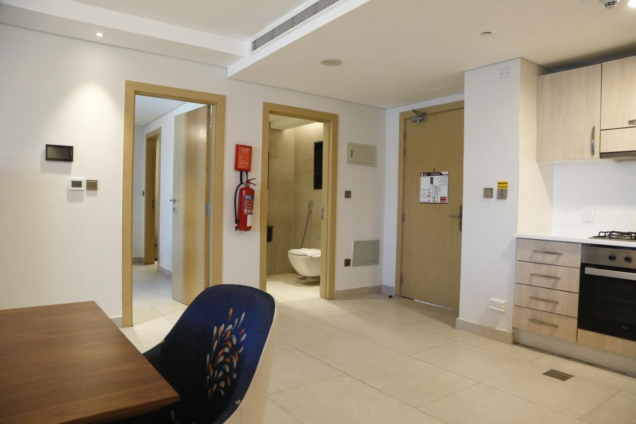 Waterfront Hotel Apartment Lusail Esterno foto A typical apartment